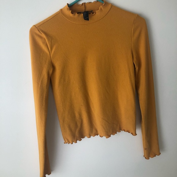 Forever 21 yellow turtle neck - Picture 1 of 4